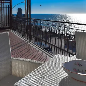 acitrezza-view.sicilyhotelsitaly.net/